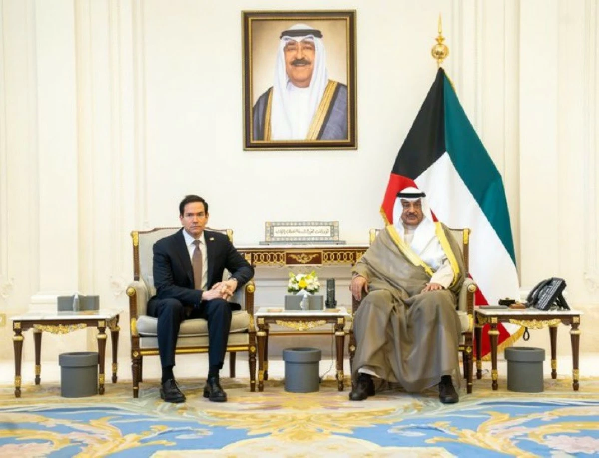 سمو ولي العهد يستقبل وزير الخارجية الأميركي 