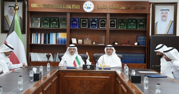 "الدراسات القضائية" و"التحريات المالية" توقعان مذكرة تفاهم لتعزيز التعاون المؤسسي 