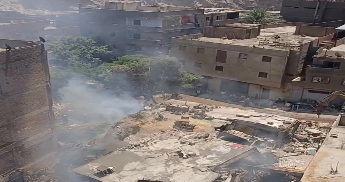 حريق مخزن في القاهرة يتحول إلى مأساة... 3 قتلى و15 مصاباً بينهم ضابط وأمين شرطة