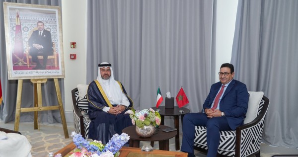 مباحثات كويتية - مغربية لتعزيز التعاون في "الطيران المدني" وتدشين رحلات مباشرة بين البلدين 