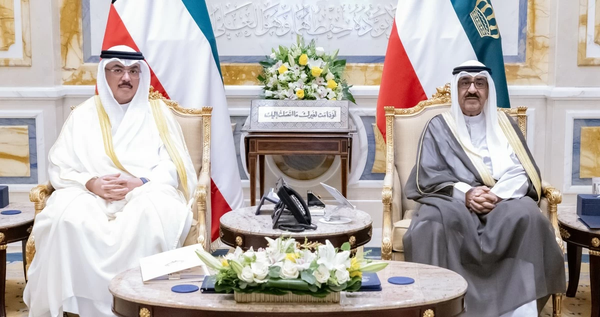 سمو الأمير يستقبل وزير التربية وكبار القياديين والمسؤولين بالوزارة