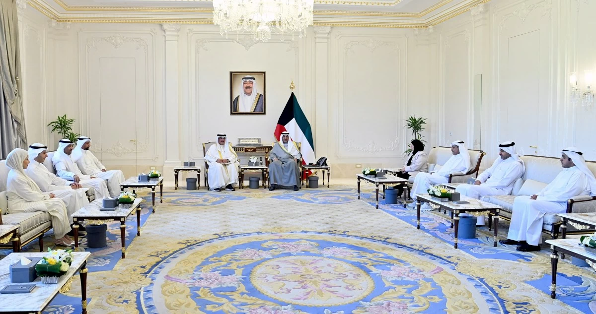 ولي العهد يستقبل وزير التربية وقيادات الوزارة: مواصلة العمل بروح المسؤولية بما يعزز جودة التعليم ومخرجاته