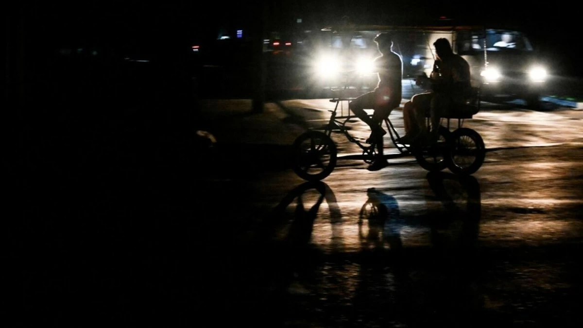 انقطاع الكهرباء في جميع أنحاء كوبا... والتحقيق جارٍ لكشف الأسباب