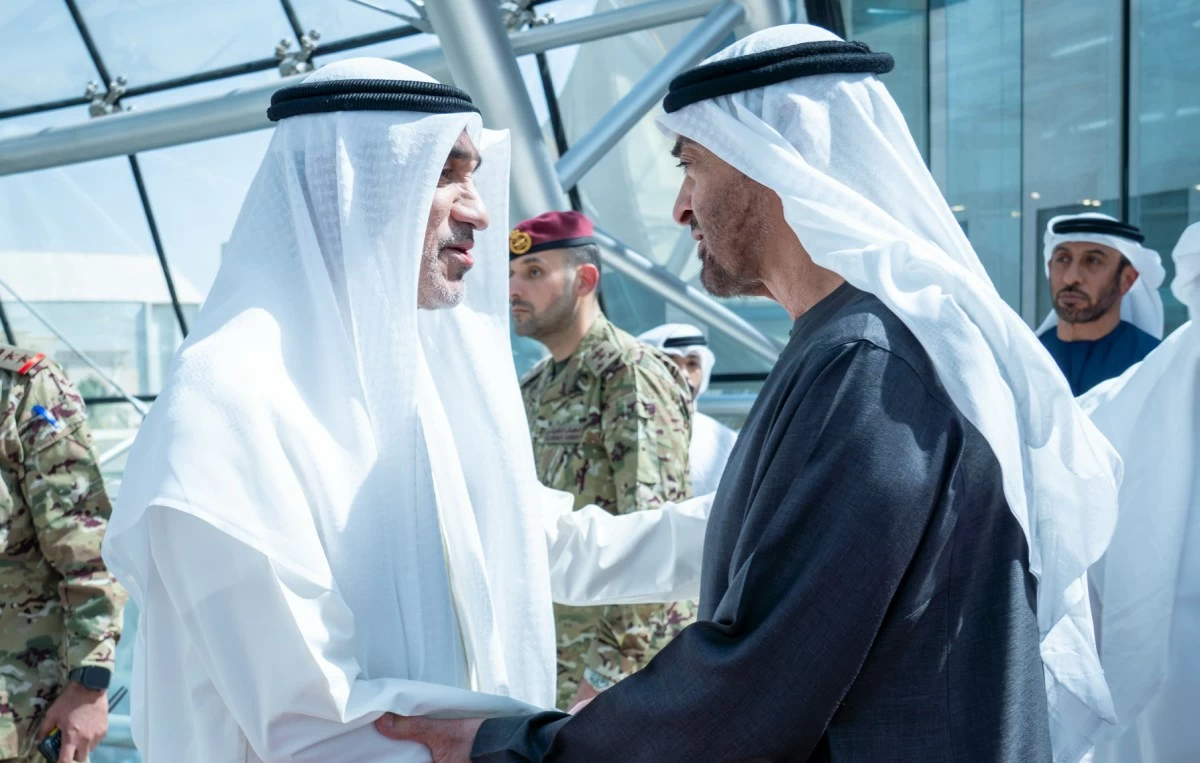 رئيس الإمارات يغادر البلاد بعد زيارة أخوية... وسمو ولي العهد في مقدمة مودعيه