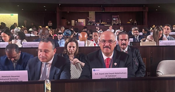 وزير التربية: ملتزمون ببناء منظومة تعليمية مرنة ومتطورة و…