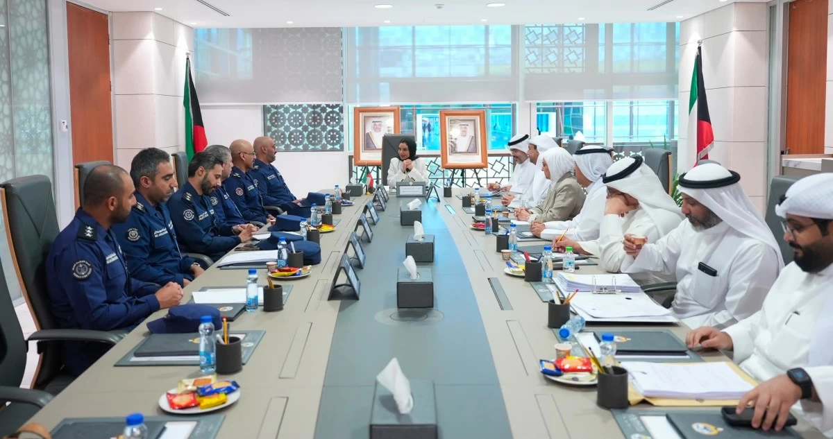 وزيرة 'الشؤون' تبحث مع رئيس 'قوة الإطفاء' تعزيز الأمن والسلامة في صالات الأفراح ودور الرعاية