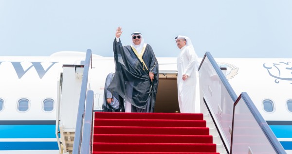 ممثل سمو الأمير ولي العهد يغادر قطر بعد تقديم واجب العزاء…