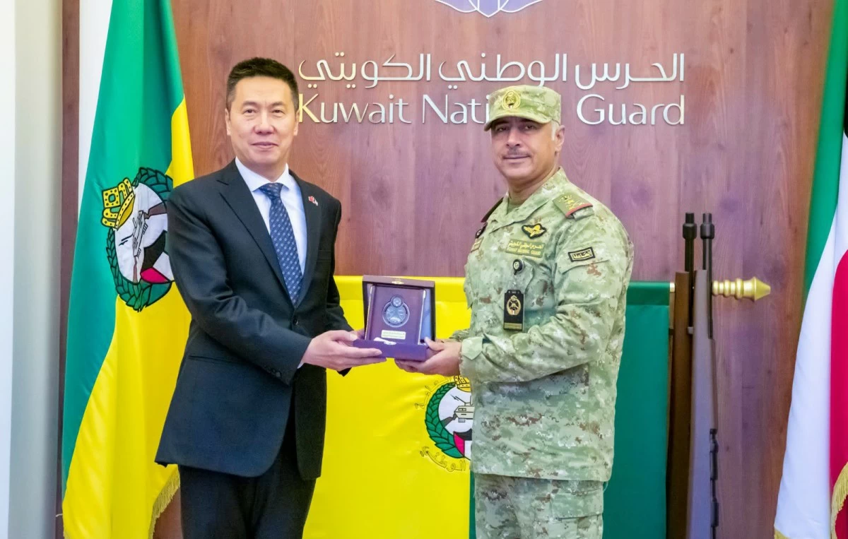 وكيل الحرس الوطني يبحث مع سفير الصين عدداً من الموضوعات ذات الاهتمام المشترك