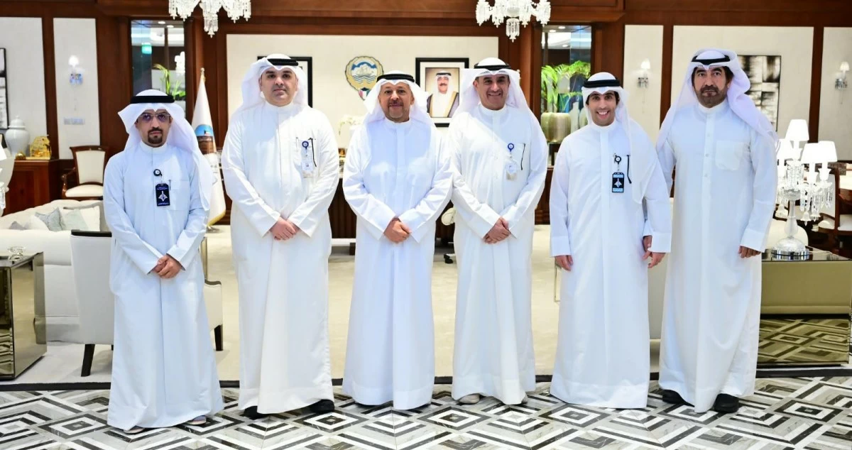 مدير عام 'التطبيقي' يبحث مع محافظ الفروانية جاهزية كليات الهيئة واستعدادات العام الدراسي الجديد