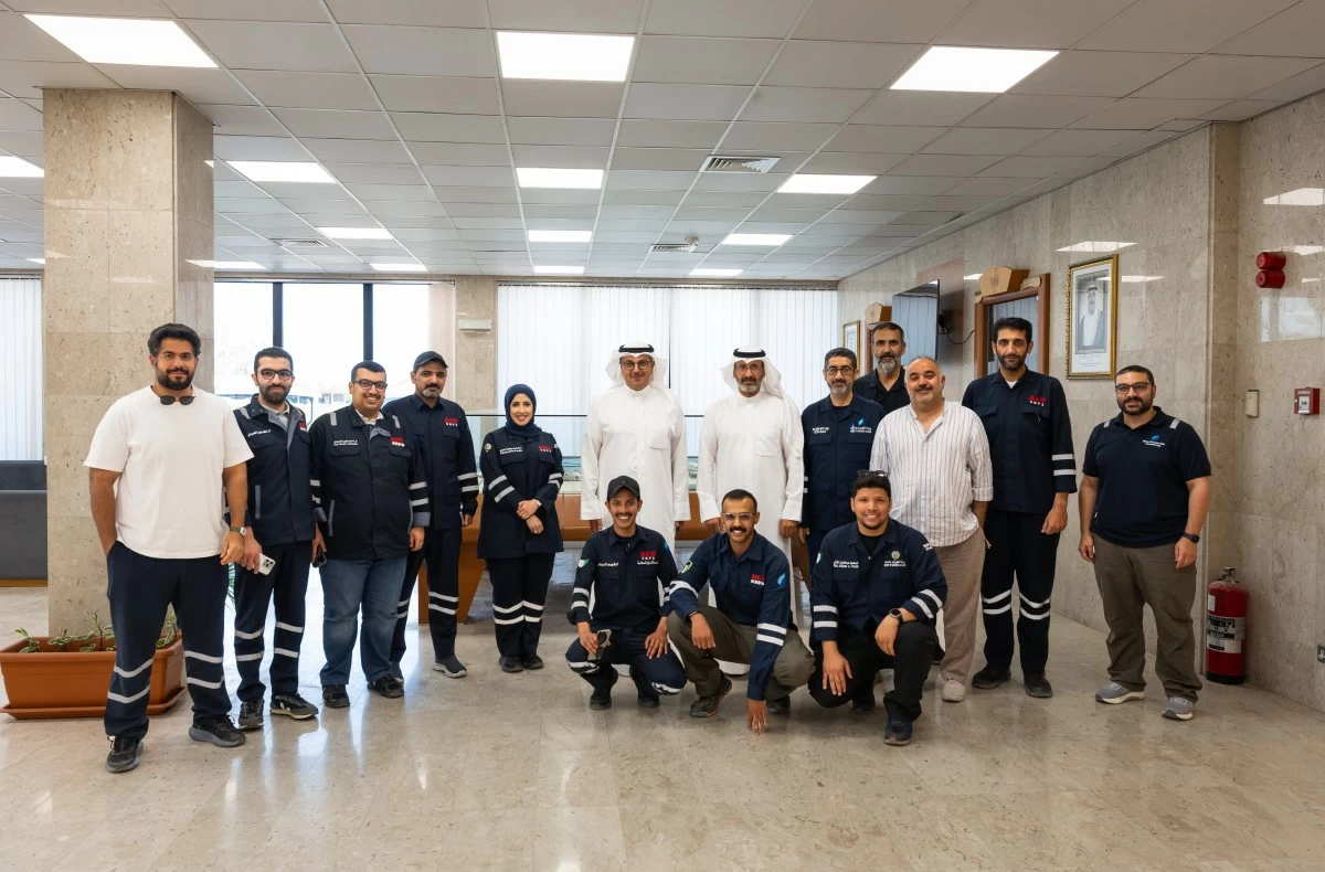 الكويت – المخيزيم والزامل يتفقدان المحطتين المتضررتين: العمل مستمر… الكويت – المخيزيم والزامل يتفقدان المحطتين المتضررتين: العمل مستمر…