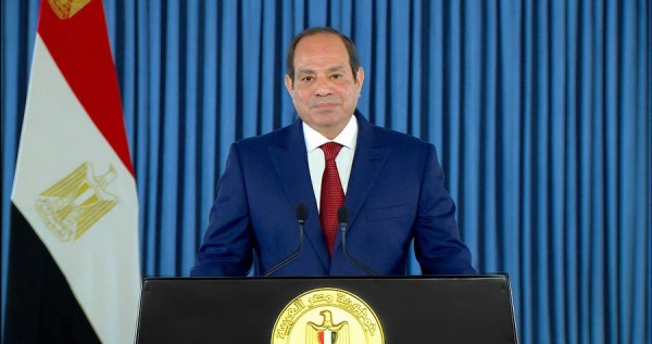الرئيس المصري يجدد التأكيد على رفض بلاده أي اعتداء على الدول العربية