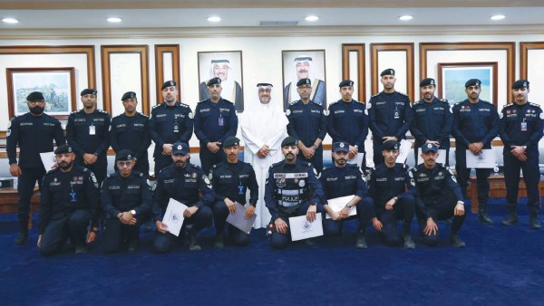 محافظ العاصمة: رجال الأمن خط الدفاع الأول في حماية الوطن