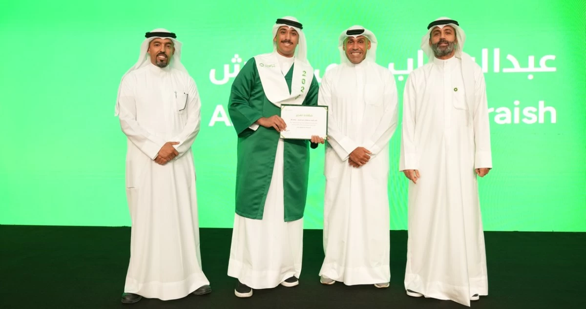 بيت التمويل الكويتي يشارك موظفيه فرحة تفوق أبنائهم