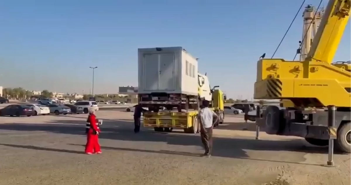 'البلدية': رفع 7 عربات متنقلة مخالفة جنوب الصباحية