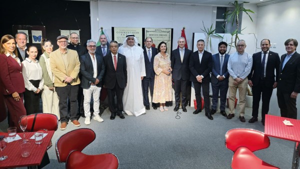 سفير البيرو: ملتزمون تعزيز علاقاتنا مع الكويت ونتطلع إلى توسيع التعاون