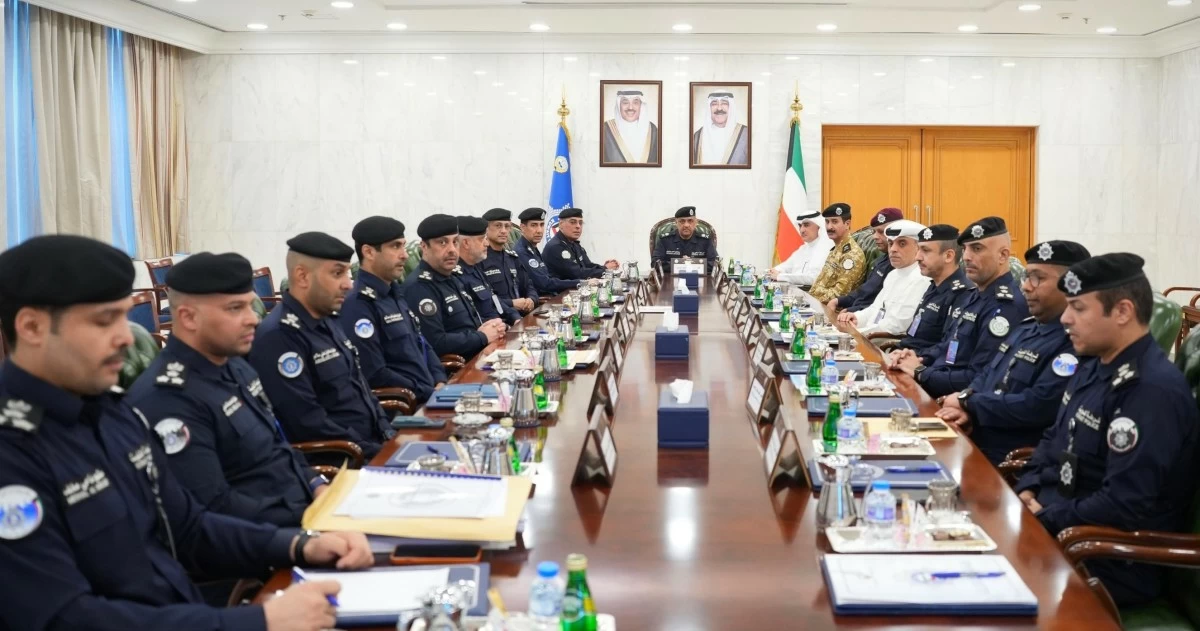 وكيل 'الداخلية': العمل بروح الفريق الواحد لمواصلة تطوير منظومة العمل الأمني ورفع مستوى الجاهزية