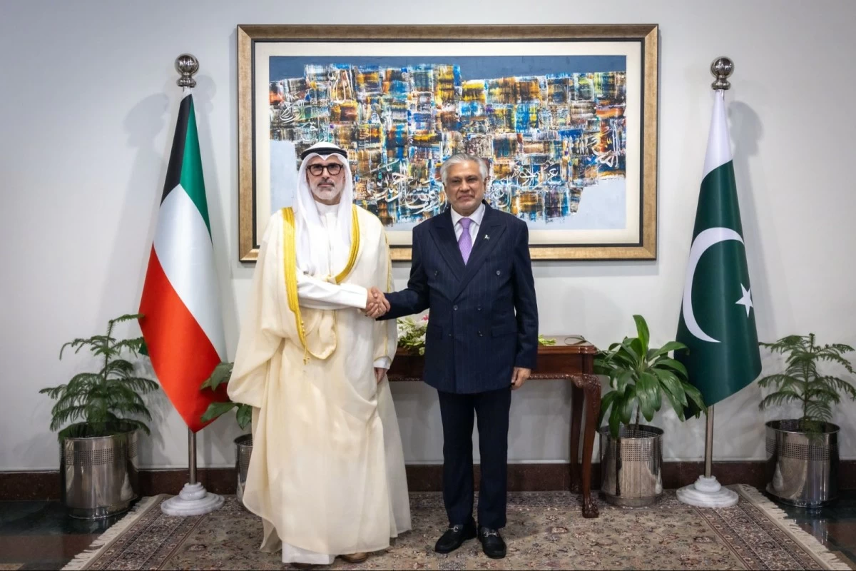الكويت وباكستان: تعزيز التعاون في شتى المجالات وتكثيف التنسيق والتشاور على مختلف الأصعدة