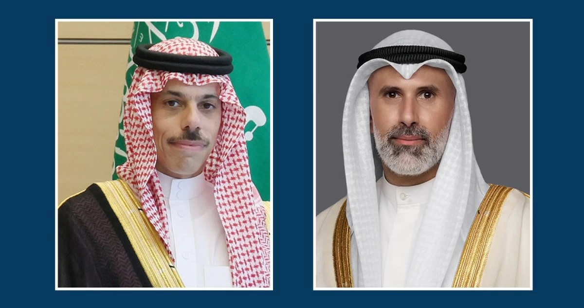 وزيرا خارجية الكويت والسعودية يبحثان التطورات الإقليمية وجهود خفض التصعيد