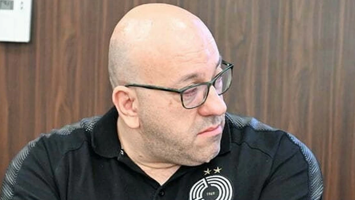 براتسياكوس مدرباً لأزرق السلة