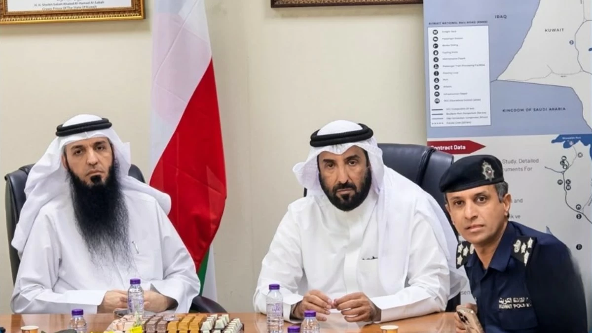 'الأشغال' تناقش تصميم مسارات ومحطات وزن الشاحنات بالتنسيق مع 4 جهات حكومية