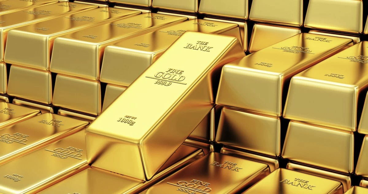 الذهب عند أعلى مستوى في 7 أسابيع... وسط آمال إعادة فتح مضيق هرمز وتراجع الدولار