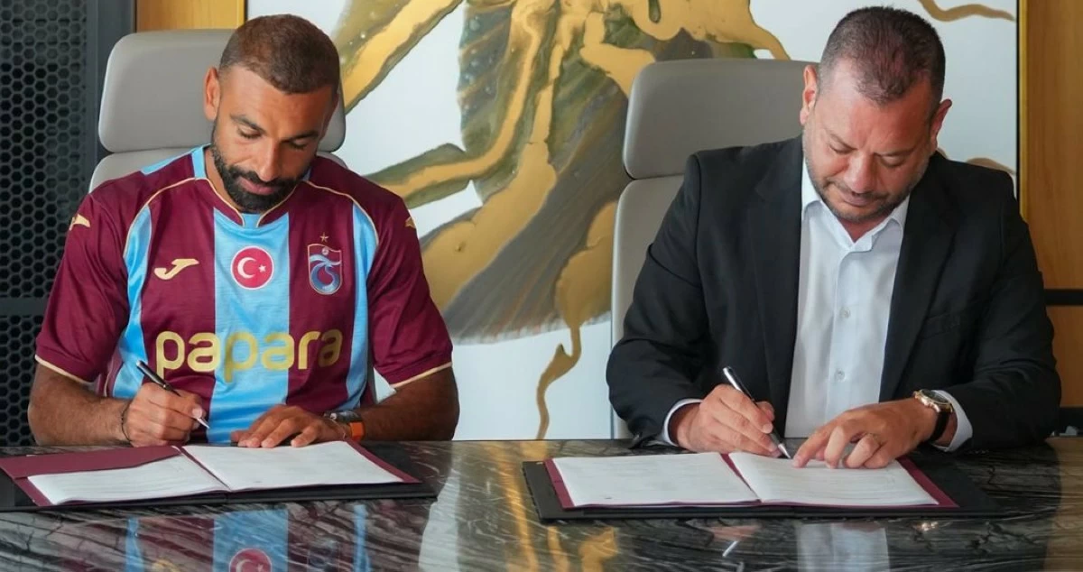 رسمياً... محمد صلاح يوقع عقداً لمدة موسمين مع طرابزون سبور التركي