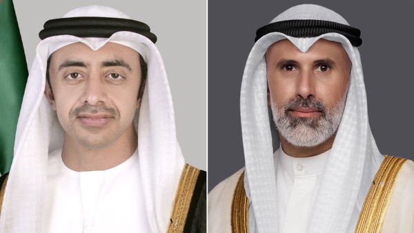 وزير الخارجية يؤكد لنظيره الإماراتي إدانة الكويت لاستهداف ناقلة 'أدنوك'