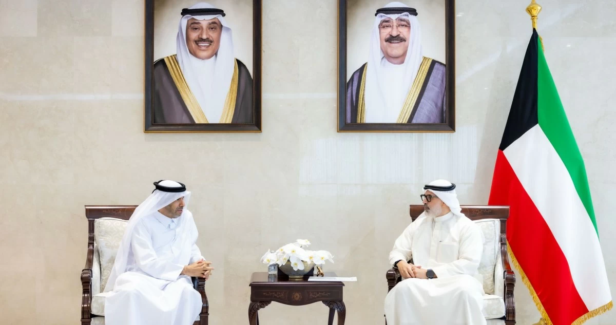 وزير الخارجية يتسلم رسالة خطية من رئيس مجلس الوزراء وزير الخارجية القطري تتعلق بالعلاقات الثنائية