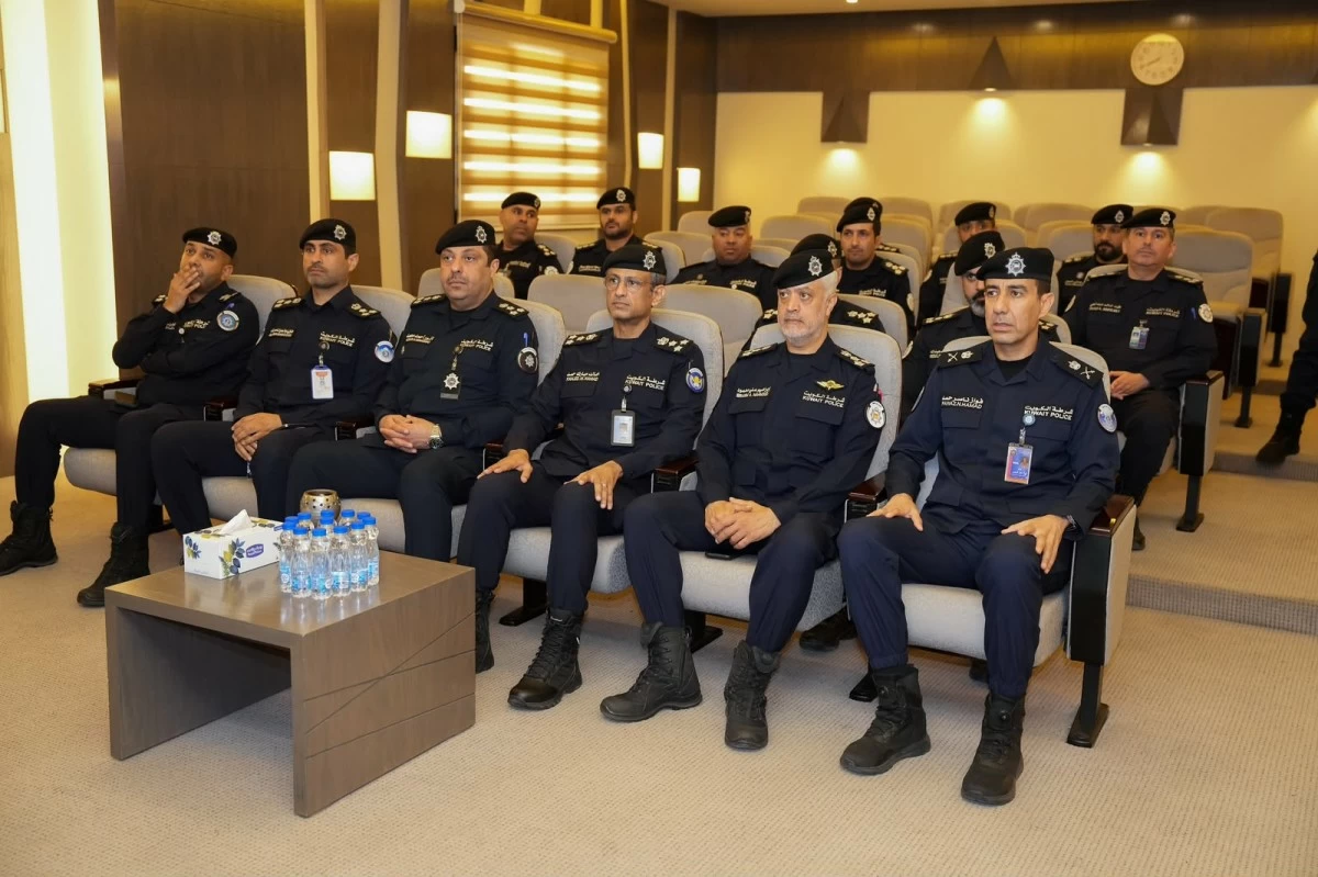 اللواء الرومي يتفقد مراكز الخدمة وأمن المنافذ وأكاديمية 'سعد العبدالله'