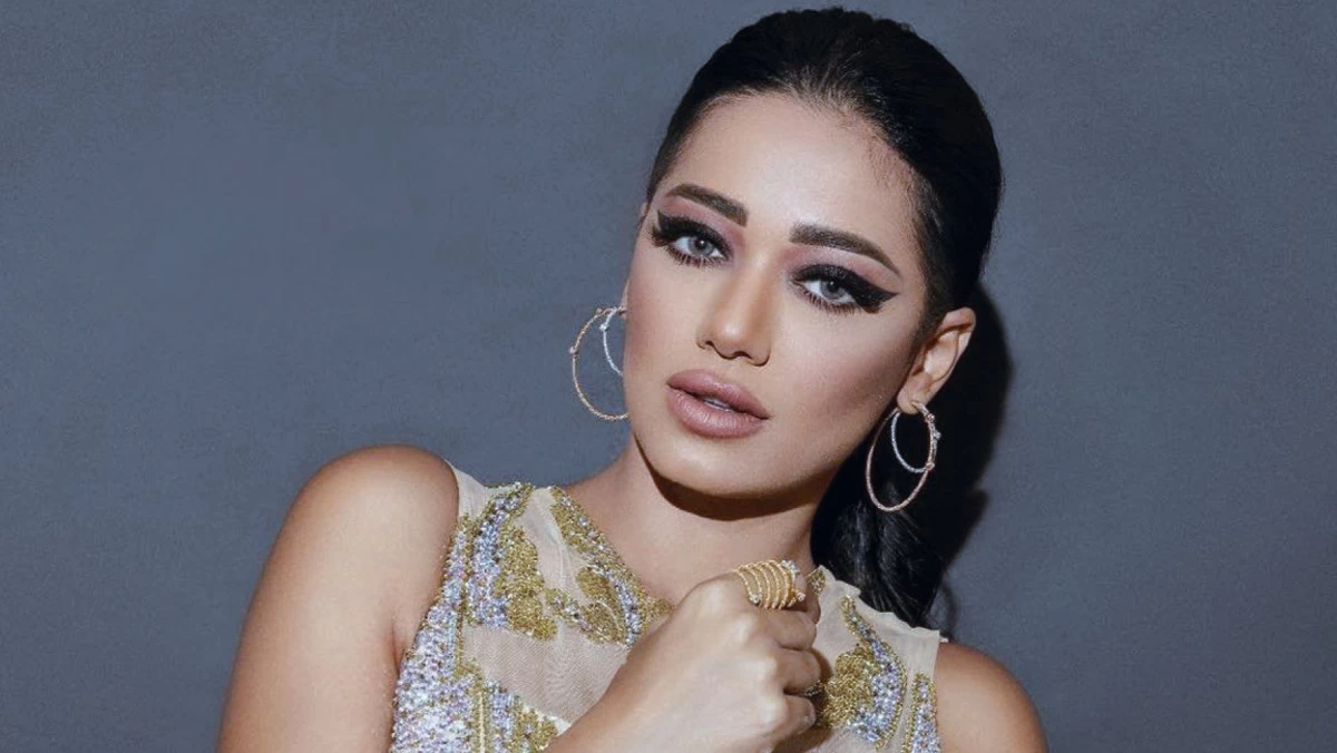 رحمة رياض: 'ويلي من جمال عيونه.. صرت أضيع بدونه'