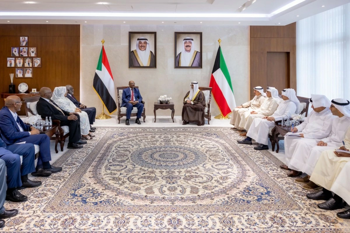 وزير الخارجية يبحث مع نظيره السوداني سبل تعزيز العلاقات والتطورات الإقليمية