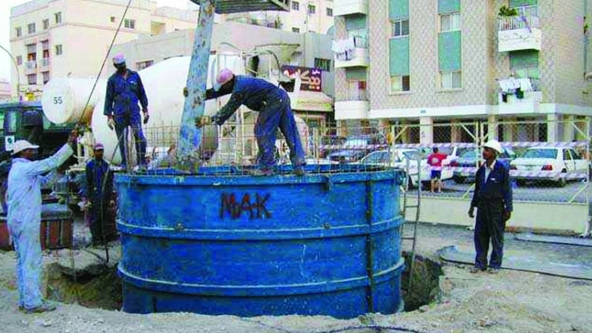 'الأشغال' تدرج 12 عقداً لتجديد البنية التحتية في 28 منطقة