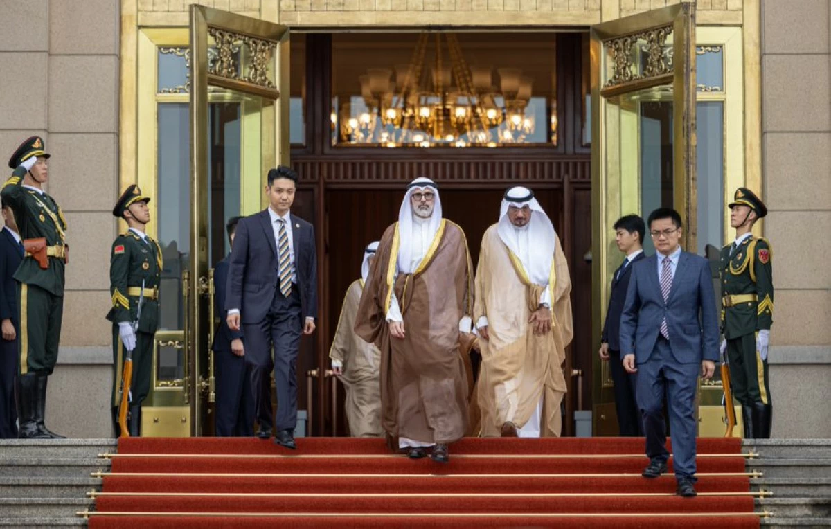 وزير الخارجية ونائب الرئيس الصيني يبحثان العلاقات الثنائية وتنمية الشراكة الستراتيجية