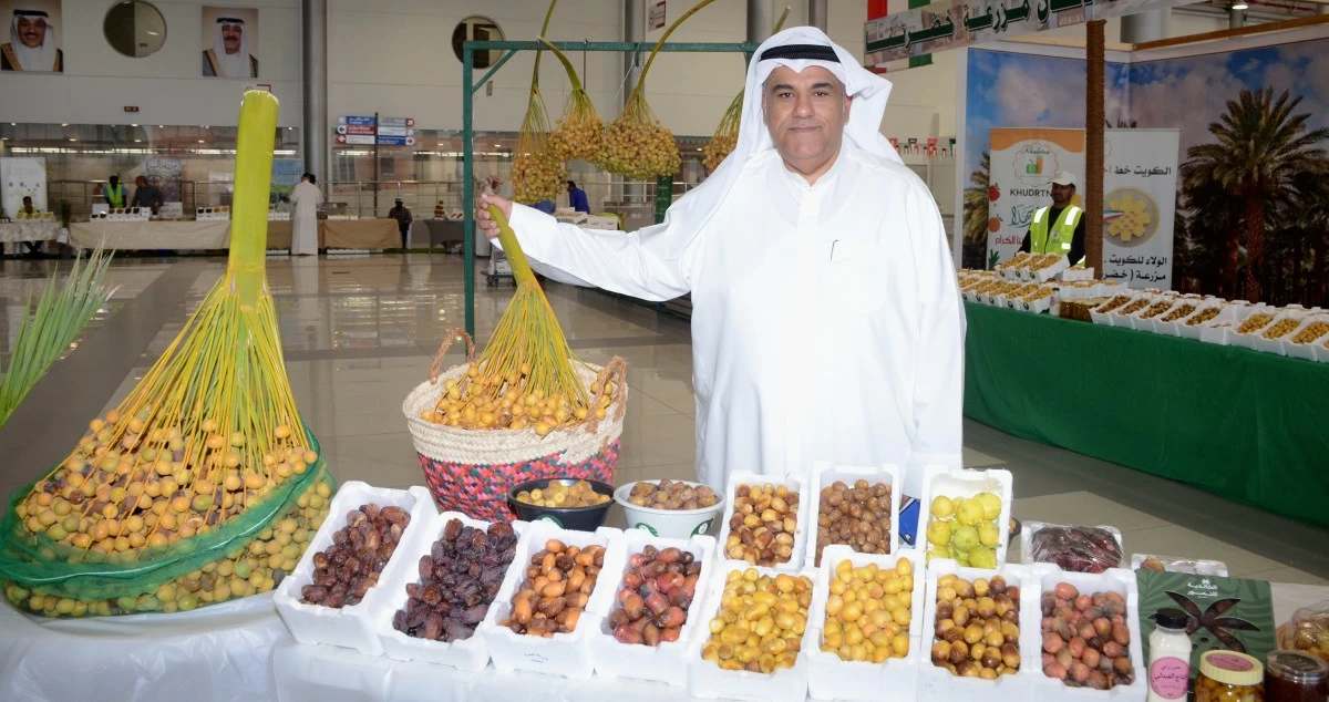 في العبدلي تين ورطب... ومزارع ترابها ذهب