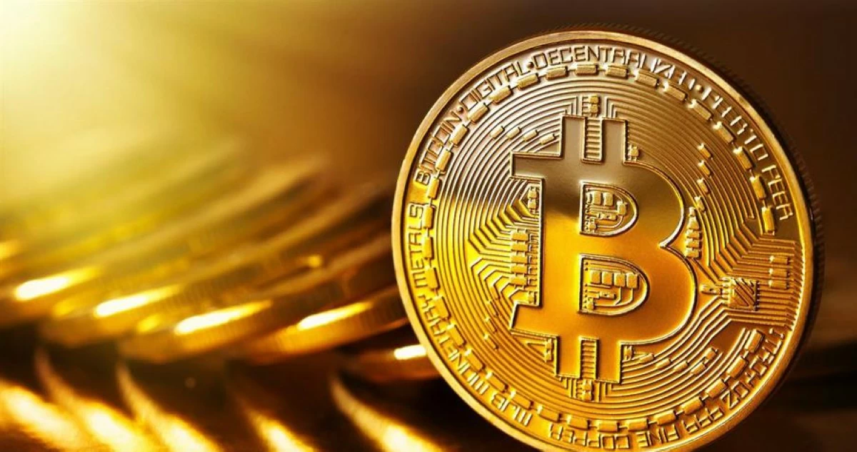'بتكوين' تتجاوز 80 ألف دولار بدعم من ضعف الدولار