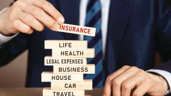 شركات التأمين الأجنبية ضمن أهداف الاستثمار  المباشرة