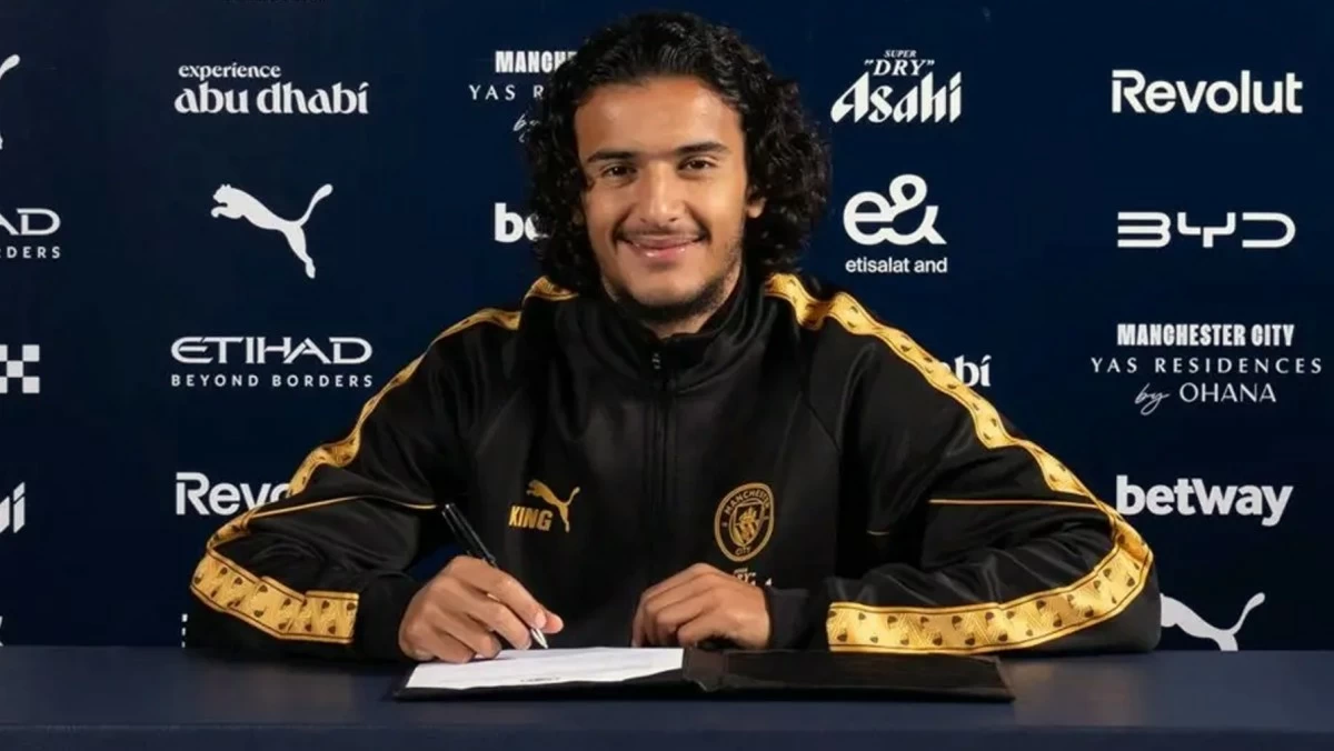 مانشستر سيتي يضم المغربي أيوب بوعدي مقابل 100 مليون يورو