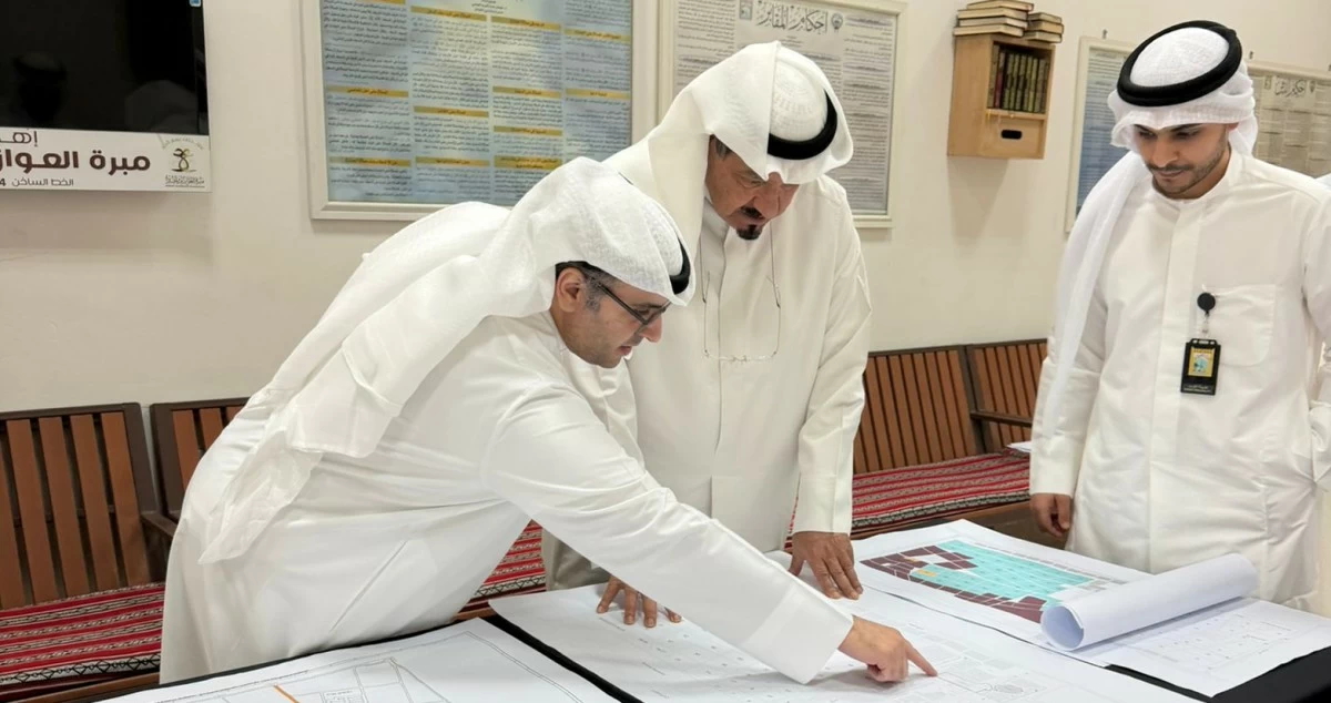 رئيس الوزراء يتفقد مخطط مشروع تطوير مقبرة الصليبيخات