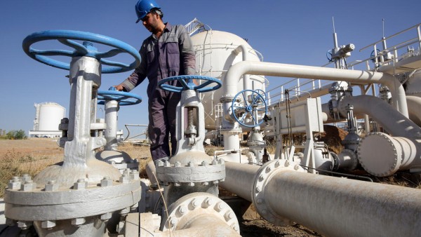 العراق يسرّع تنفيذ خطي أنابيب لتصدير النفط عبر تركيا وسورية