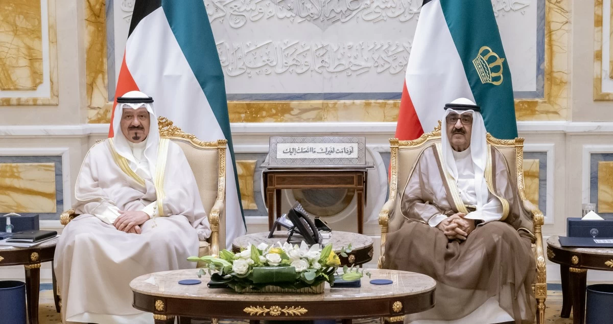 سمو الأمير يستقبل ولي العهد ورئيس الوزراء والنائب الأول ووزيري الدفاع والخارجية
