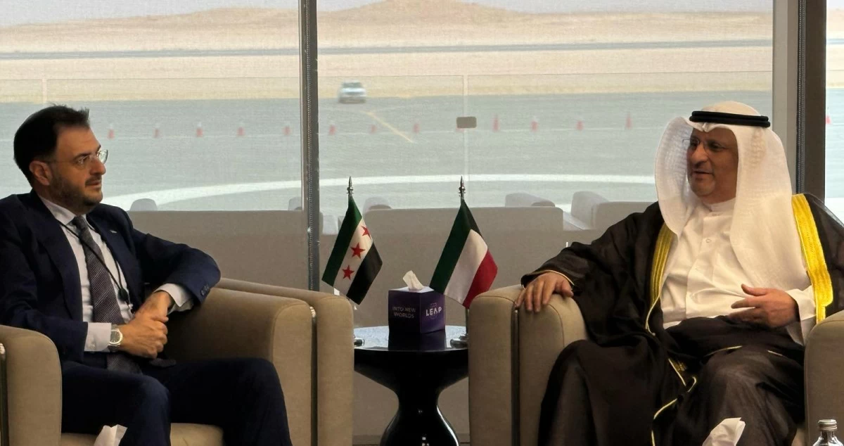 وزير 'شؤون الاتصالات' يبحث مع نظيره السوري تعزيز التعاون المشترك