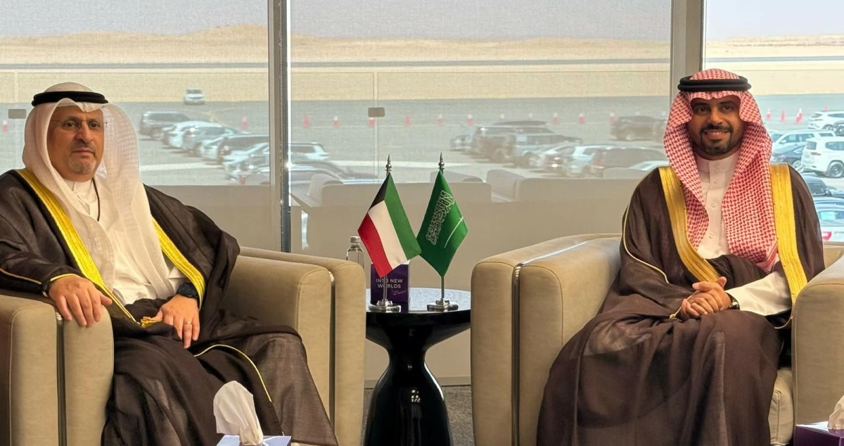 وزير 'شؤون الاتصالات' يبحث مع محافظ هيئة الحكومة الرقمية السعودي سبل تعزيز التعاون المشترك