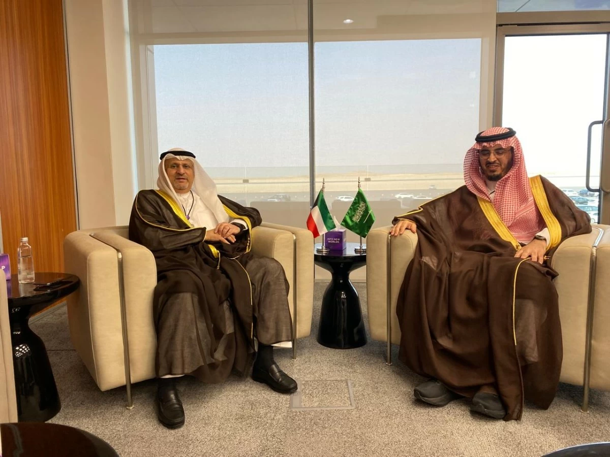 وزير 'شؤون الاتصالات' يبحث مع محافظ هيئة الحكومة الرقمية السعودي سبل تعزيز التعاون المشترك