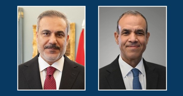 مصر وتركيا: ضرورة تكثيف الجهود المشتركة لاحتواء التصعيد في المنطقة
