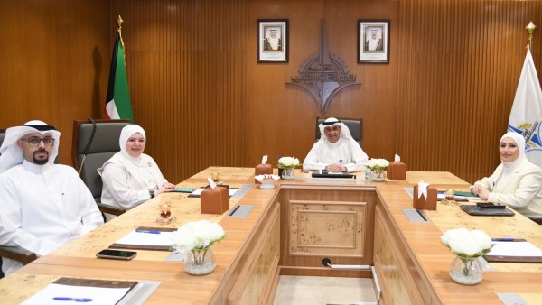 'التطبيقي' و'الجمارك' تبحثان تطوير تخصصات وبرامج تلبي احتياجات العمل الجمركي
