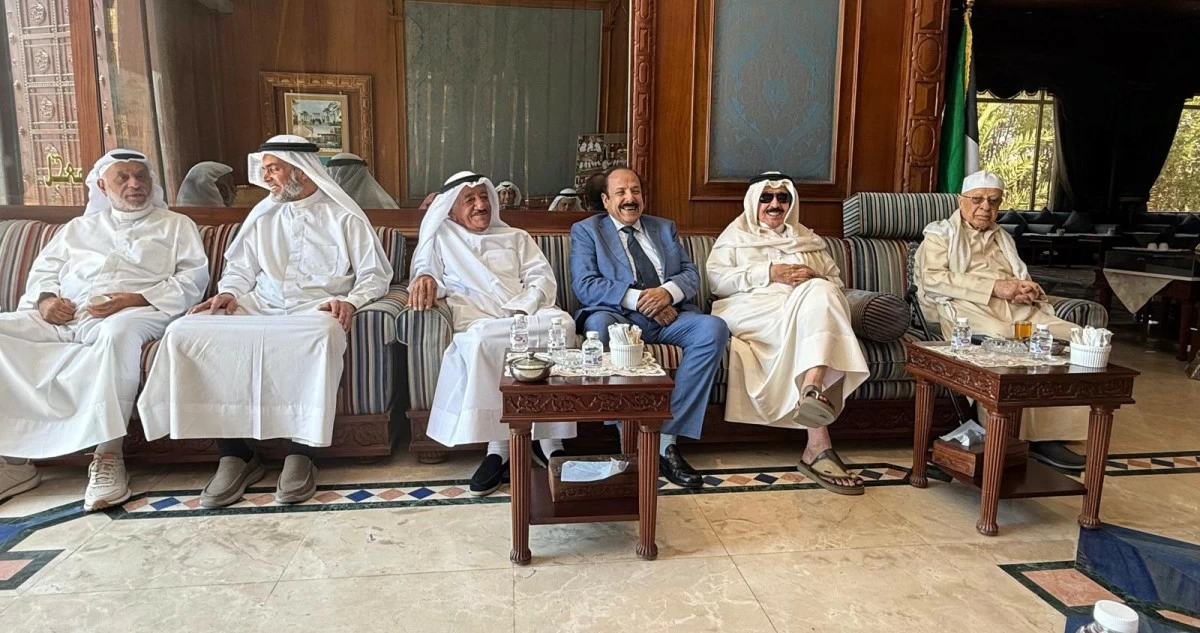 الجارالله يزور  ديوان المعجل في 'الفيحاء'