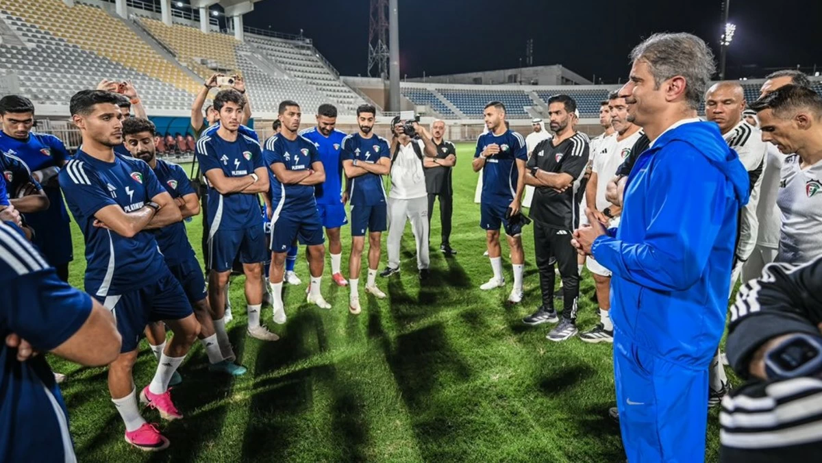 وزير 'الشباب والرياضة': توفير كل سبل الدعم لـ'الأزرق' قبل كأس الخليج