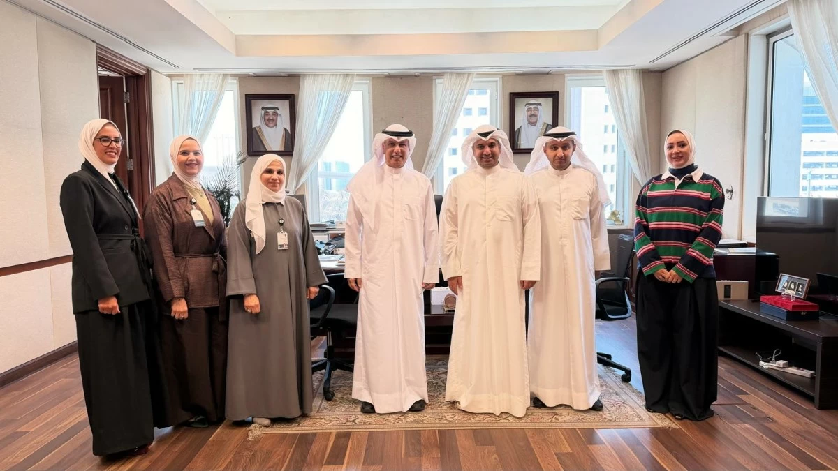 'الخدمة المدنية' وجامعة الكويت يبحثان التعاون في تطوير مجالات التدريب وتأهيل الكوادر الوطنية