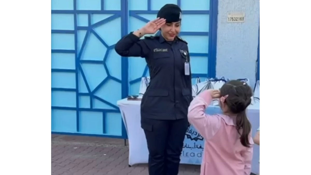 'المرور' لأولياء الأمور: أنزلوا الطلبة في الأماكن المخصصة وتجنبوا الوقوف العشوائي