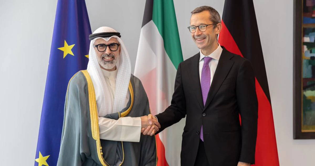 وزير الخارجية بحث مع مسؤول ألماني التطورات الإقليمية وسبل خفض التصعيد